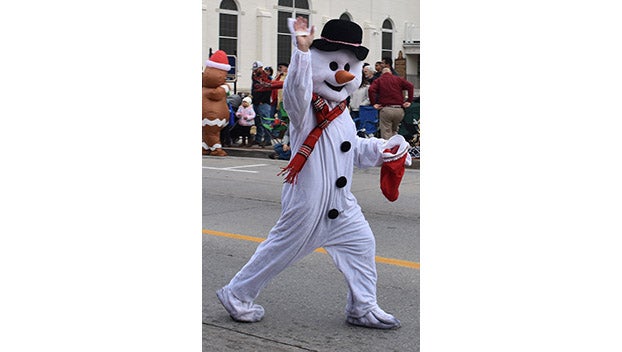 Farmville Christmas Parade 2022 Christmas Parade Brings Holiday Cheer - Farmville | Farmville