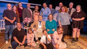 Cat on Hot Tin Roof cast