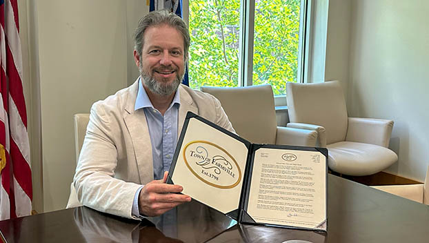 Mayor Brian Vincent