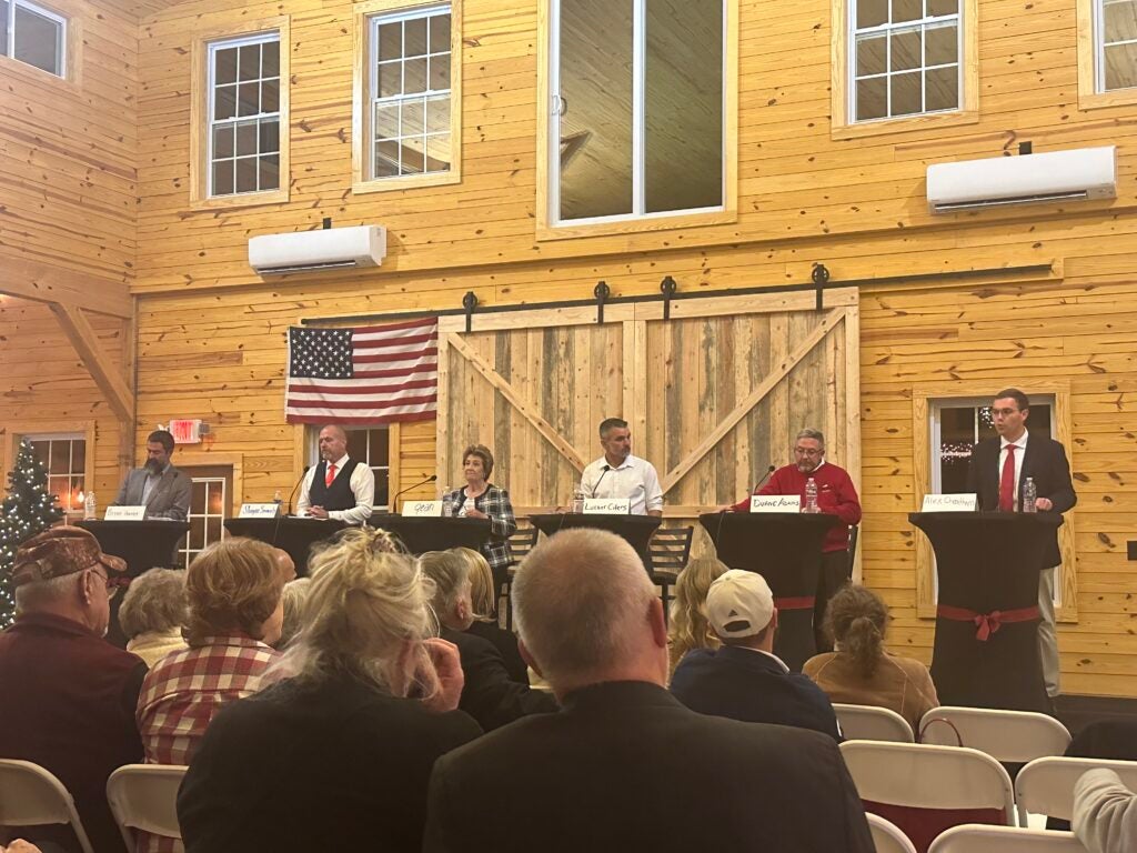 10th District debate